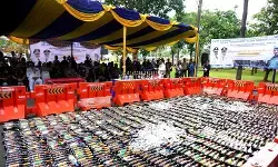 Pemkot Tangerang musnahkan ribuan botol miras hasil penindakan setahun