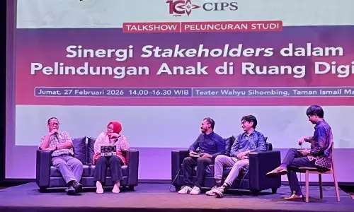 Strategi bagi orang tua dalam mendampingi anak di ruang digital Strategi bagi orang tua dalam mendampingi anak di ruang digital