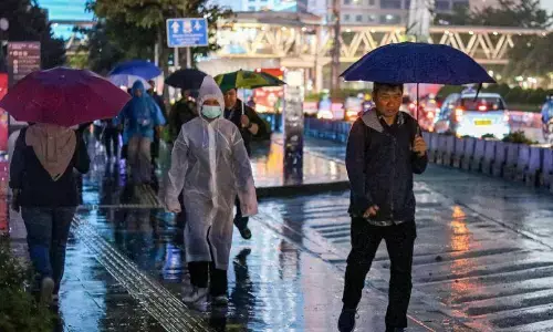 BMKG imbau waspada hujan di berbagai wilayah pada Minggu