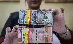Rupiah pada Senin pagi dibuka melemah ke level Rp16.829 per dolar AS