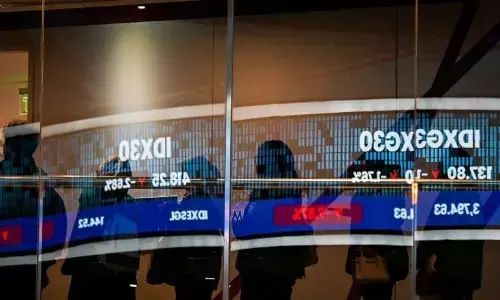 IHSG Senin dibuka melemah 142,59 poin