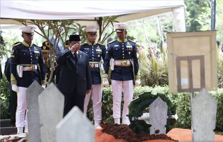 Try Sutrisno, menjaga marwah bulu tangkis Indonesia dengan senyap