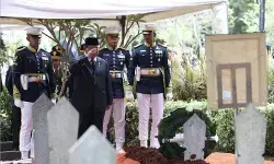 Try Sutrisno, menjaga marwah bulu tangkis Indonesia dengan senyap