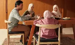 5 strategi cerdas alokasi THR agar tidak sekadar “numpang lewat” di Hari Raya