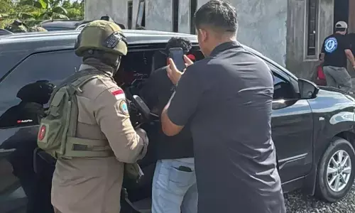 Satgas Damai Cartenz tangkap anggota jaringan intelijen Papua Satgas Damai Cartenz tangkap anggota jaringan intelijen Papua