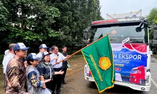 Mentan lepas ekspor produk unggas senilai Rp18,2 miliar ke tiga negara