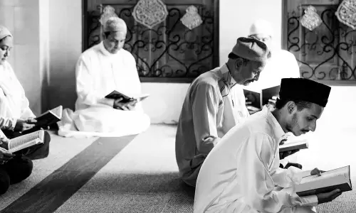 Persiapan Ibadah Intens menjelang Lailatul Qadar