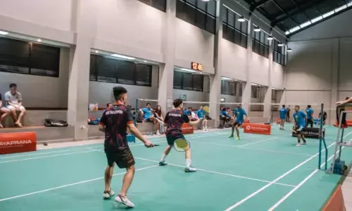 Kemhan Inggris gelar pertandingan bulutangkis lawan PBSI Bali