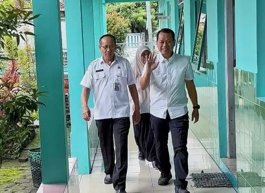 Bupati dorong seluruh sekolah di Kudus galakkan pesantren kilat Bupati dorong seluruh sekolah di Kudus galakkan pesantren kilat