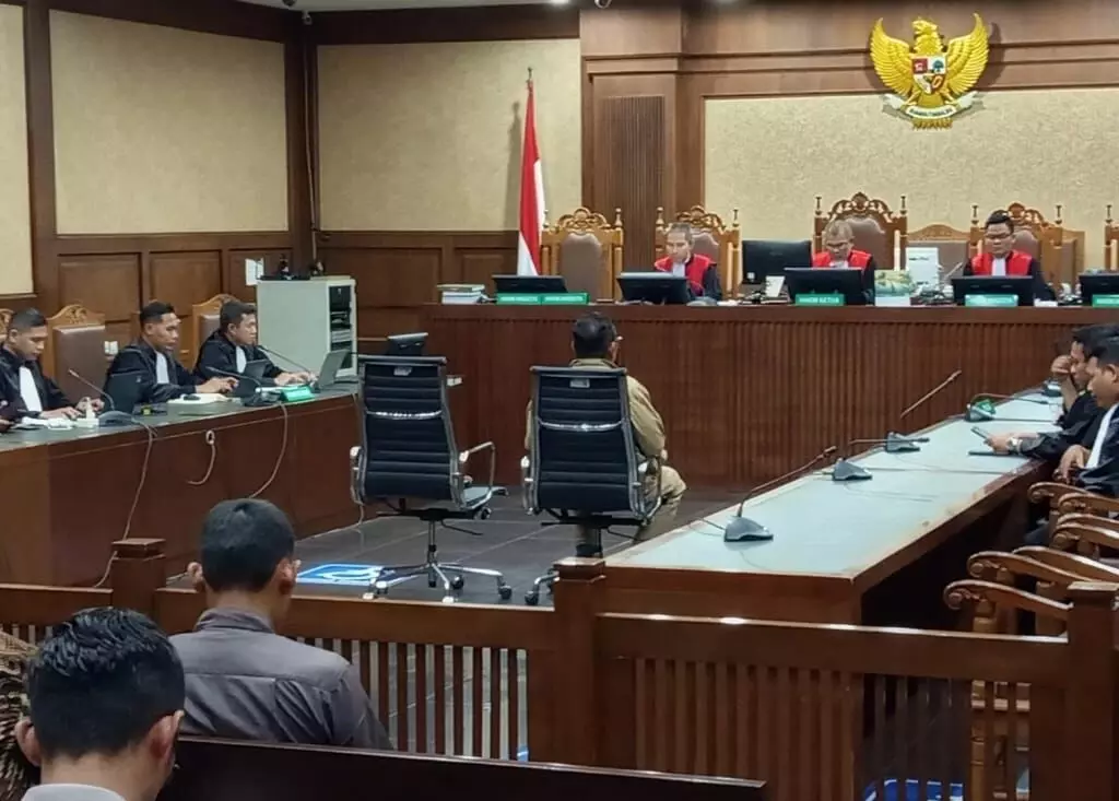 Hakim bebaskan Tian Bahtiar, Iwakum ingatkan batas kritik dan obstruction of justice Hakim bebaskan Tian Bahtiar, Iwakum ingatkan batas kritik dan obstruction of justice
