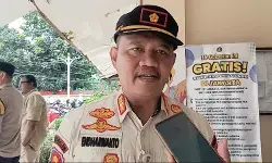 Satpol PP Kramat Jati selidiki dugaan pungli PKL, tegaskan tak ada permintaan THR Satpol PP Kramat Jati selidiki dugaan pungli PKL, tegaskan tak ada permintaan THR