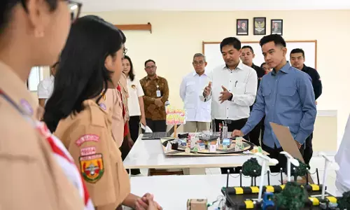 Wapres Gibran dorong penguatan literasi AI sejak SMP Wapres Gibran dorong penguatan literasi AI sejak SMP