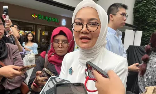 Konsumsi makanan tinggi gula dan garam bisa picu masalah kulit