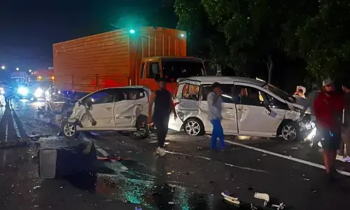 Kontainer rem blong diduga sebabkan kecelakaan di Cipularang