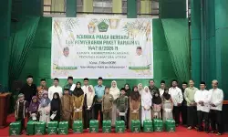 Kanwil Kemenagsu gelar `bukber` dan santunan 200 paket untuk yatim dan dhuafa Kanwil Kemenagsu gelar `bukber` dan santunan 200 paket untuk yatim dan dhuafa
