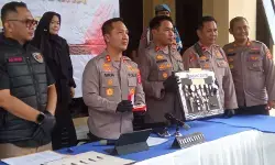 Polres Purwakarta tangkap sindikat pencurian rumah mewah lintas provinsi