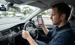 Tips mudik 2026: Cara memperkuat sinyal HP di perjalanan