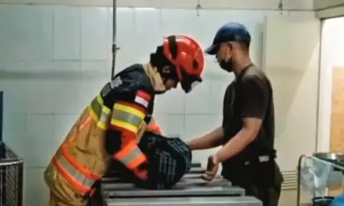 Seorang balita meninggal dalam kebakaran rumah kontrakan di Tegallega