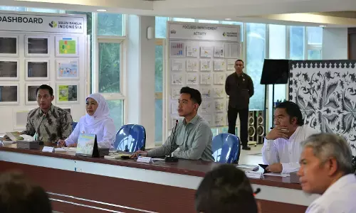 Wapres Gibran pimpin rapat koordinasi penanganan banjir di Tuban