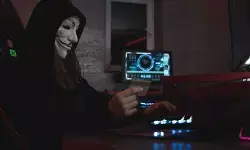 Dua modus penipuan digital yang harus diwaspadai jelang THR cair Dua modus penipuan digital yang harus diwaspadai jelang THR cair