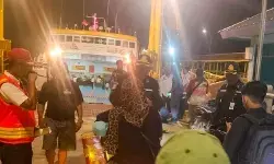 Kapal feri mudik gratis perdana Situbondo-Madura angkut 331 penumpang