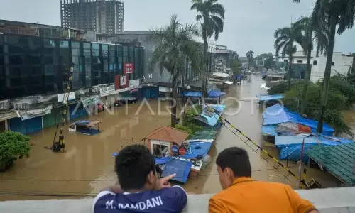 Hujan lebat berpotensi terjadi, Pemkot Tangerang tetapkan siaga Hujan lebat berpotensi terjadi, Pemkot Tangerang tetapkan siaga