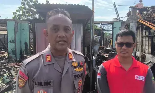 Kebakaran pasar darurat Blora hanguskan satu rumah dan sembilan kios