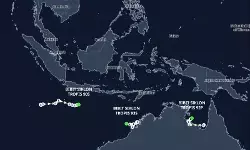 BMKG: Bibit siklon 93S dan 95W picu potensi hujan lebat hari ini