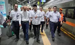 Menkop dorong backbone fiber optik jadi penopang internet Kopdes Merah Putih