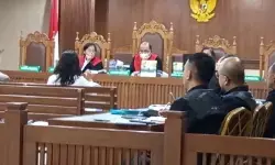 Ahli BPK sebut proyek LNG Corpus Christi rugikan negara, terdakwa Hari Karyuliarto klaim justru untung