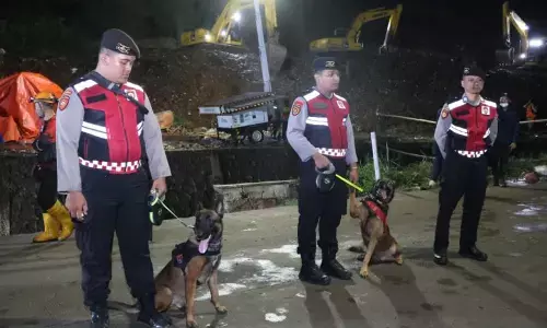 Polres Bekasi Kota konfirmasi empat tewas akibat longsor Bantargebang Polres Bekasi Kota konfirmasi empat tewas akibat longsor Bantargebang