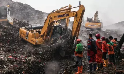 BNPB ingatkan risiko longsor susulan di TPA Bantargebang akibat hujan