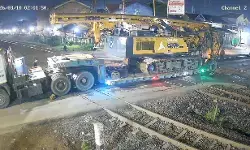 Truk trailer nyangkut di Perlintasan Semarang, 10 KA alami kelambatan 25 menit hingga 3 jam