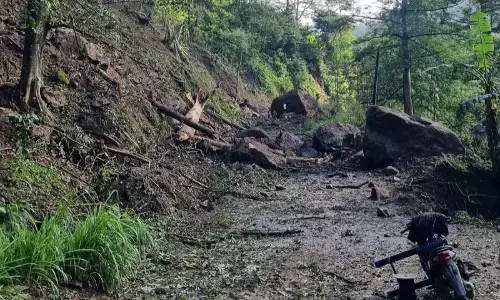Longsor terjadi lagi di jalan menuju Tempur Jepara hingga tutup akses