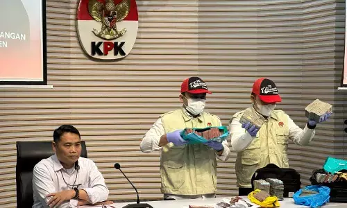 KPK sita Rp756,8 juta dari OTT Bupati Rejang Lebong Fikri Thobari