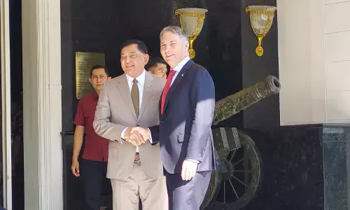 Bertemu Marles, Menhan Sjafrie bahas fasilitas pelatihan militer di Morotai Bertemu Marles, Menhan Sjafrie bahas fasilitas pelatihan militer di Morotai