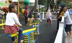 Psikolog: Orang tua harus jadi contoh dalam mengurangi pemakaian gawai