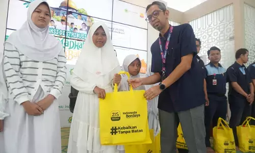 Laznas ZIS Indosat distribusikan bantuan Ramadhan dari Jakarta hingga Aceh Laznas ZIS Indosat distribusikan bantuan Ramadhan dari Jakarta hingga Aceh