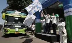 Cermati Fintech Group herangkatkan 225 pemudik melalui Program “#MAUDIKBersama” Cermati Fintech Group herangkatkan 225 pemudik melalui Program “#MAUDIKBersama”