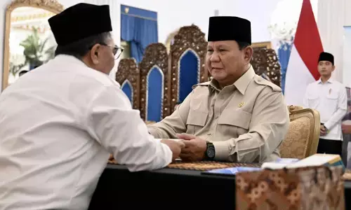 Presiden, Wapres dan Kabinet Merah Putih tunaikan zakat melalui BAZNAS di Istana Presiden, Wapres dan Kabinet Merah Putih tunaikan zakat melalui BAZNAS di Istana