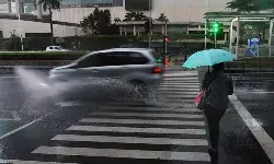 Jakarta diprakirakan hujan pada Minggu siang sampai Sore