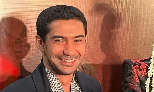 Reza Rahadian bagikan pengalaman di film “Suzzanna” terbaru