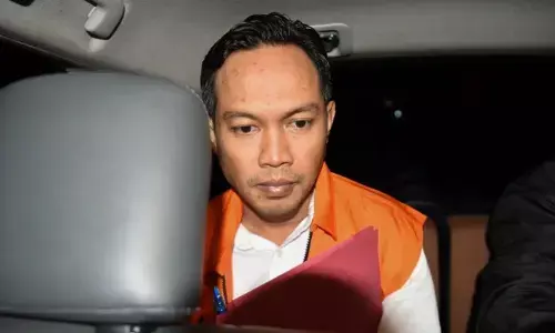 KPK sebut Bupati Cilacap peras perangkat daerah dibantu Satpol PP KPK sebut Bupati Cilacap peras perangkat daerah dibantu Satpol PP