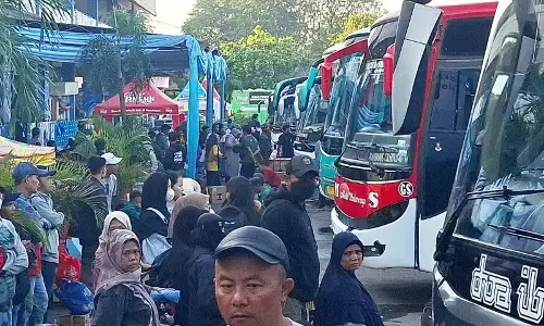Jumlah penumpang di Terminal Kampung Rambutan naik 100 persen