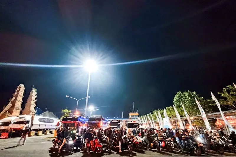 Pelabuhan Ketapang berlakukan pola TBB untuk urai kepadatan Pelabuhan Ketapang berlakukan pola TBB untuk urai kepadatan