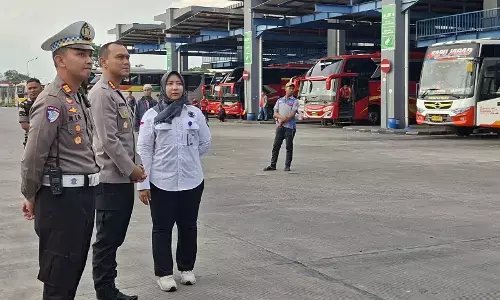 Kapolresta Malang Kota cek kesiapan Terminal Arjosari jelang Idul Fitri 1447 H Kapolresta Malang Kota cek kesiapan Terminal Arjosari jelang Idul Fitri 1447 H