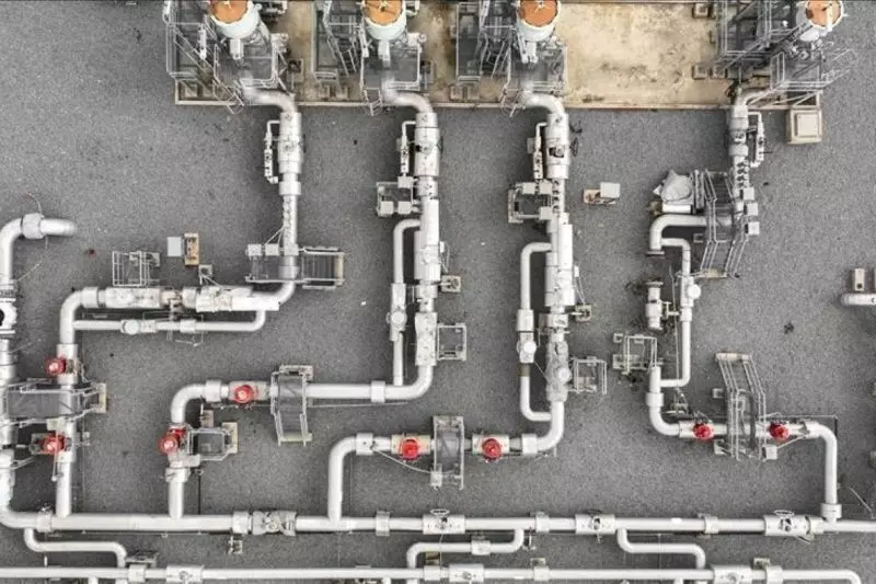 Ukraina hentikan aliran minyak Druzhba karena alasan politik Ukraina hentikan aliran minyak Druzhba karena alasan politik