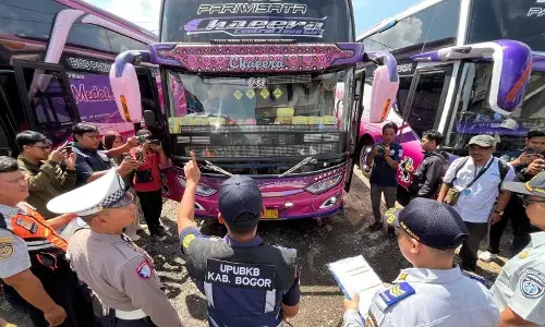 Ramp check mudik, Polres Bogor temukan bus bermasalah Ramp check mudik, Polres Bogor temukan bus bermasalah