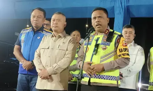 Polri akan mulai one way nasional pada Rabu siang Polri akan mulai one way nasional pada Rabu siang