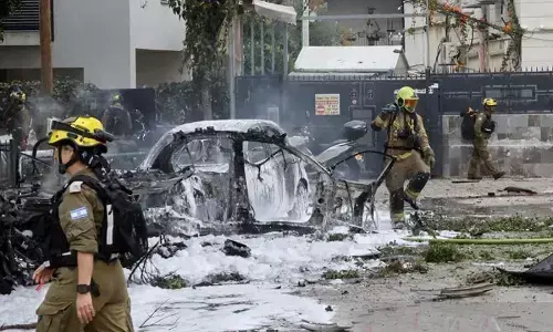 Direktur Pusat Kontraterorisme AS mengundurkan diri, tolak perang Iran